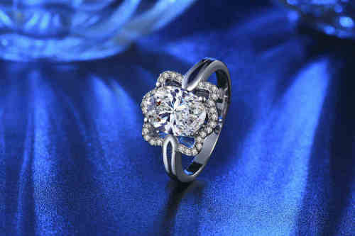 Stunning White Gold Filled Flower Ring With Simulated Diamond Size  6 US