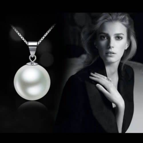Real Freshwater White Pearl Pendant With Necklace