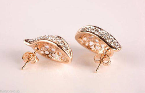 Exquisite Gold Teardrop  Earrings With Simulated Diamonds