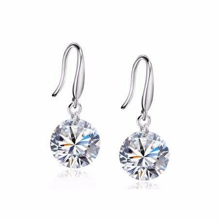 AMAZING! Simulated Swizz Diamond