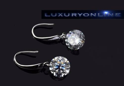 AMAZING! Simulated Swizz Diamond