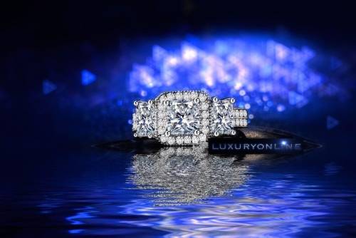 DAZZLING! Simulated Diamond Ring Size 6; 7; 8 US