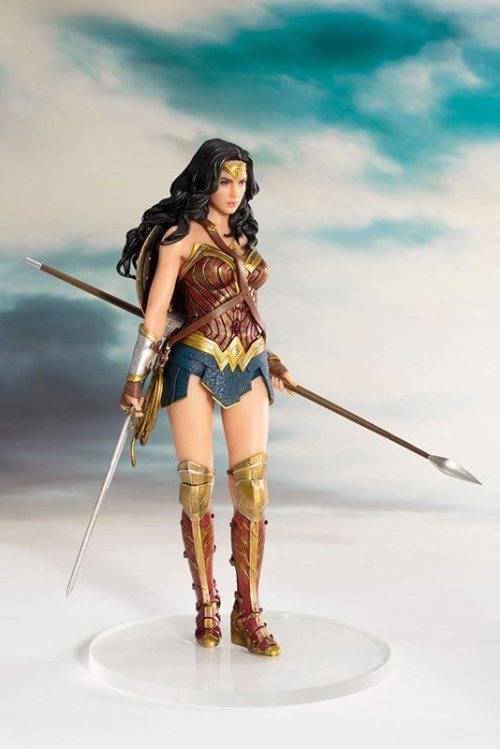JUSTICE LEAGUE 1/10 Scale WONDER WOMAN ArtFX Collectable Figure