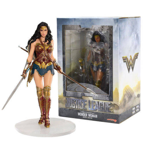 JUSTICE LEAGUE 1/10 Scale WONDER WOMAN ArtFX Collectable Figure