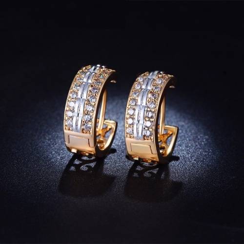 GORGEOUS! 17mm Hoop Earrings With 20 0,25 Carat Simulated Diamonds