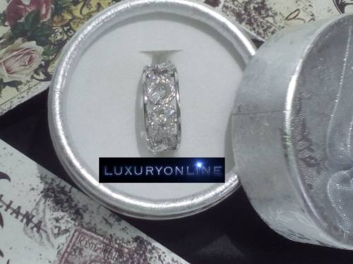 AMAZING! Ring With 1,25 Carat Hand Crafted Simulated Diamonds Size 8; 9 US