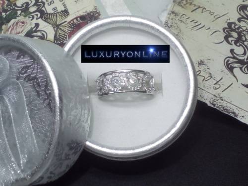 AMAZING! Ring With 1,25 Carat Hand Crafted Simulated Diamonds Size 8; 9 US