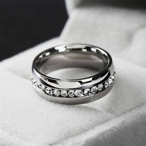 100% Pure Titanium Ring With 0,25 Carat Simulated Diamonds Size 9 US