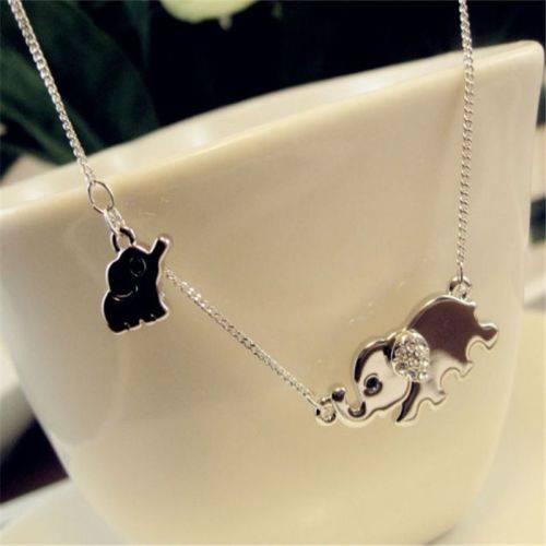 BEAUTIFUL! Elephant Pendant With Simulated Diamond Necklace