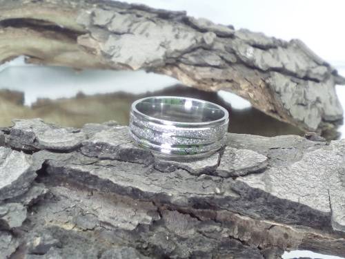 100% Pure Titanium Men's Ring Size 10 US (Silver)