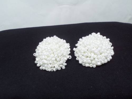 BEAUTIFUL! Hand Crafted African Necklace And Earring Set (White) 28 cm