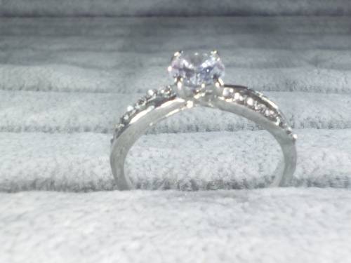 AMAZING! Infinity Ring With 1,25 Carat Hand Crafted Simulated Diamonds Size 8 US