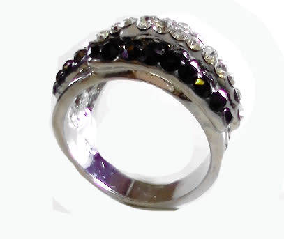 AMAZING! 1,75 Carat Simulated French Lilac Diamonds Size 10 US/T