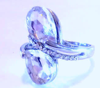 STUNNING! Ring With 2 2.00 Carrot  Simulated Diamonds Size 10 US / T / 20