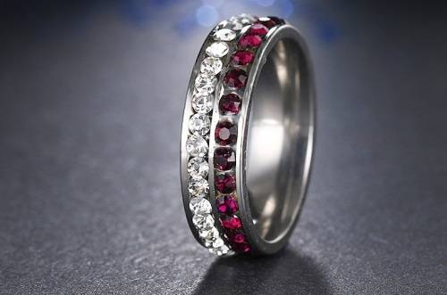 Titanium 2 Prong Ring With Simulated Diamonds & Deep Purple Amethysts **R 899**Size 9 US