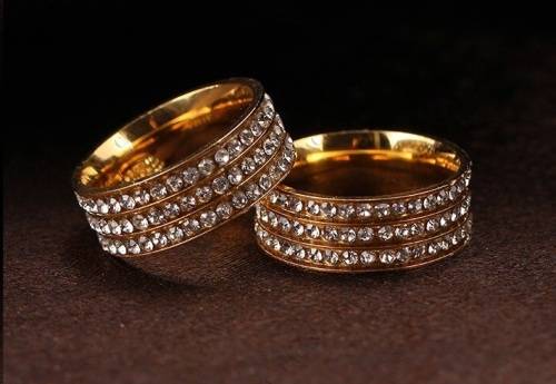 Titanium Ring 8 mm With Simulated Diamonds *R 1099* Size 8 US (GOLD)