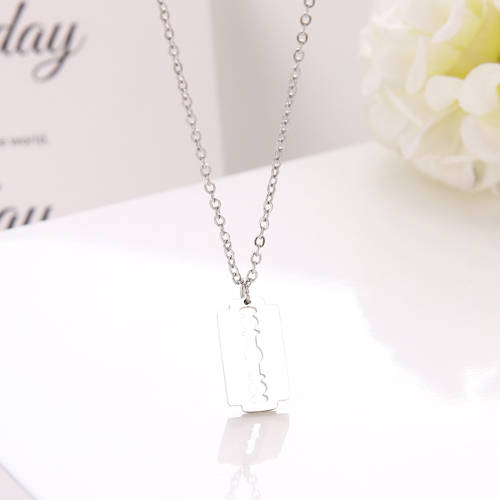 Titanium "Blade" Necklace 45 cm *R 599* (SILVER)
