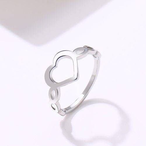 RETAIL PRICE:  R 899 (NEVER FADE) Titanium Heartbeat Heart Ring Size 7 US (GOLD ONLY)