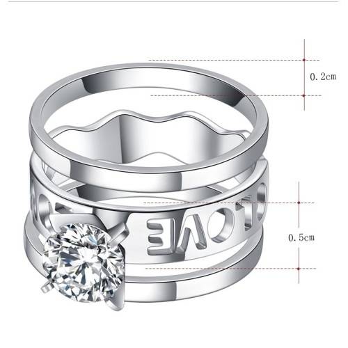 RETAIL PRICE: R 2 799 Titanium Princess Cut Ring Set Size 7; 8; 10 US  (SILVER)