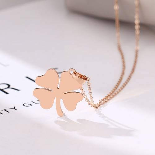 Retail Price: R 999 Titanium 4-Leaf Clover Necklace  45 cm (ROSE GOLD ONLY)