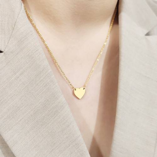 RETAIL PRICE:R 999 (NEVER FADE) Titanium Heart Necklace 45 cm (SILVER ONLY)
