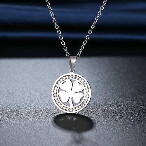 TITANIUM (NEVER FADE) 4-Leaf Clover Necklace 45 cm (SILVER ONLY)