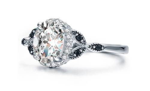 * 1 CT SOLID 925 STERLING SILVER OVAL CUT RING*