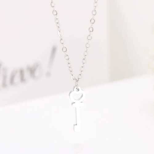 Retail Price R899 TITANIUM (NEVER FADE) HEART KEY Necklace 45 cm (SILVER ONLY)