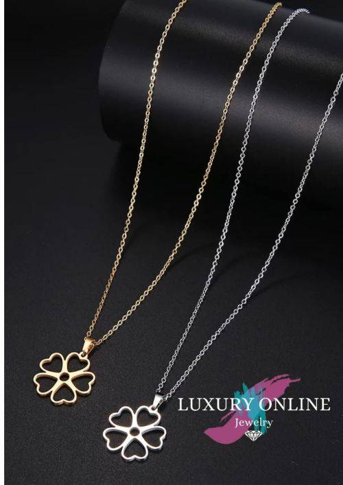 TITANIUM (NEVER FADE) FLOWER HEARTS Necklace 45 cm (SILVER ONLY)