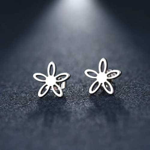 TITANIUM (NEVER FADE) FLOWER Earrings (SILVER ONLY)