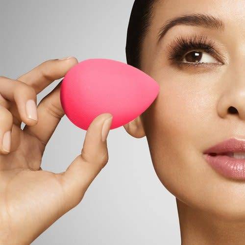 Make Up Blender Puffs (4 Piece)