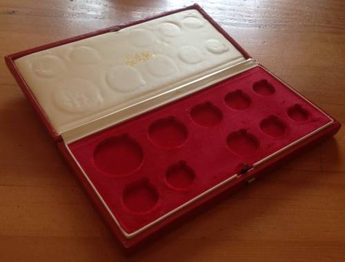 Empty RED SA Mint Box for 1979 Long Proof set