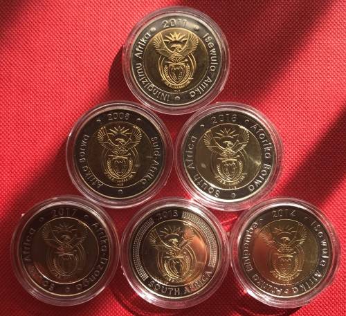 STUNNING SIX uncirculated bi-metal R5 coins (2008, 2011, 2014, 2015, 2017 & 2018 Mandela)