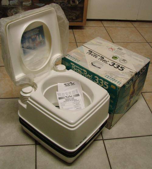 BRAND NEW PORTA POTTI 335 : NEVER USED STILL IN BOX