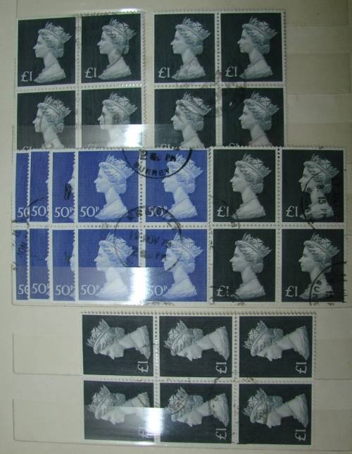 GREAT BRITAIN HIGH VALUE QUEEN ELIZABETH ONE POUND STAMPS