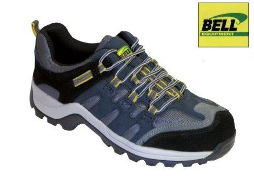 BRAND NEW PAIR OF BELL BRANDED SHOES : SIZE 9