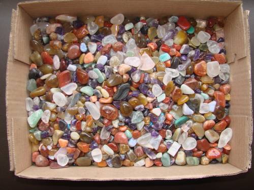 BOX FULL OF TUMBLED SEMI PRECIOUS STONES, LARGE AND SMALL APPROX 3Kg