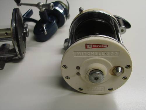 OLD STYLE FISHING REELS ALL FOR ONE BID