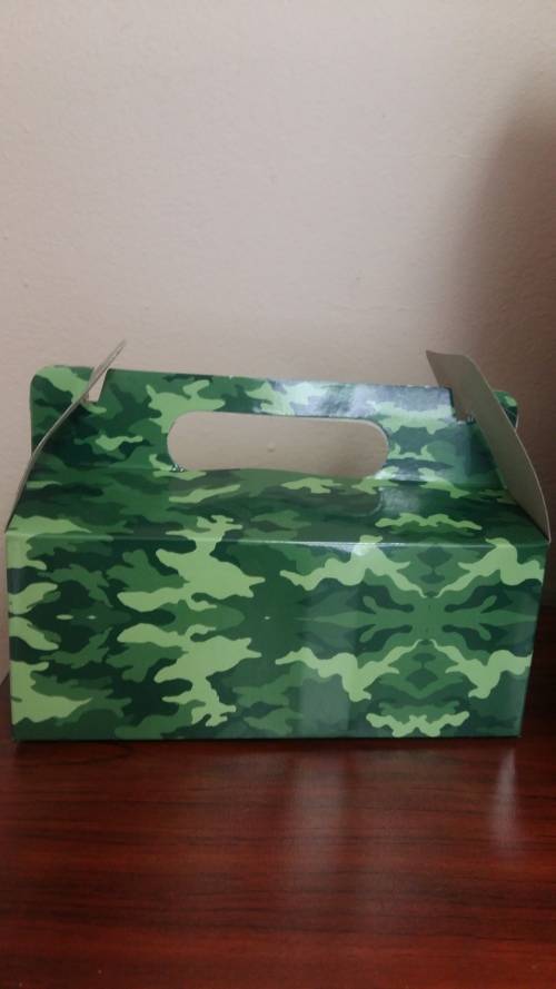 Army party  boxes -5 per pack