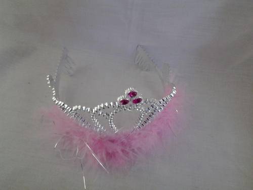 Plastic Plastic crown, perfect for princess party