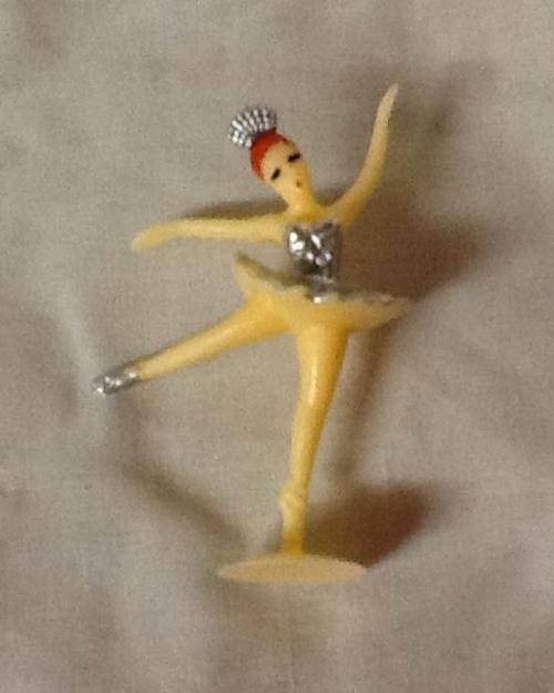 Ballerina figurine  great for cake topper - 6cm