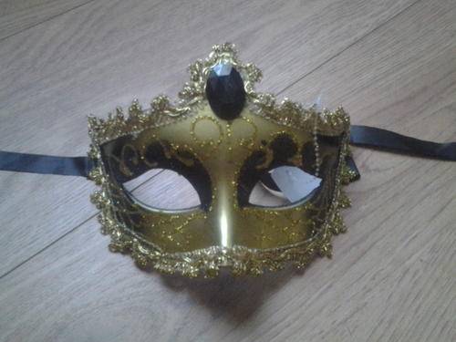 mask