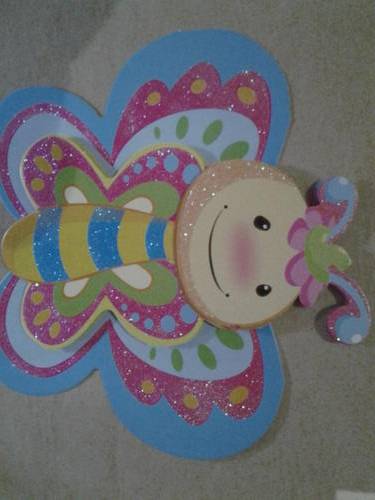 Stunning butterfly cardboard cut out perfect for party decor 27cm