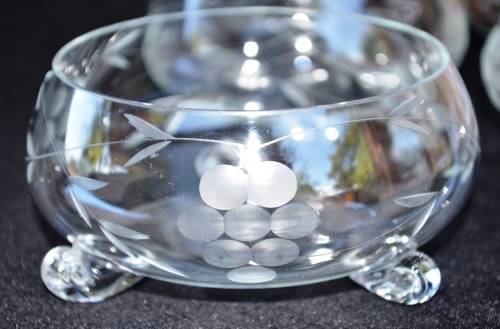 CUT GLASS !!! - Set of SIX beautiful Glass bowls - Exquisite!!!