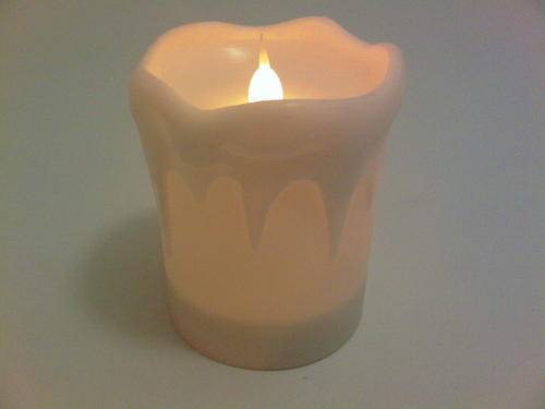 LARGE LED CANDLE SET OF 10 FOR ONLY R130.00.