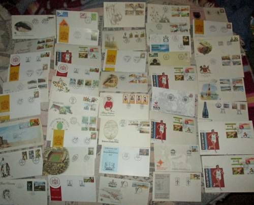 First day Covers x100