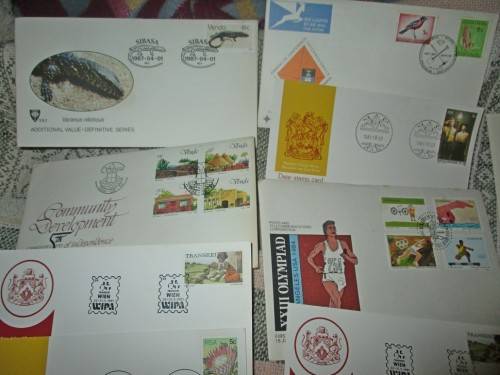 First day Covers x100