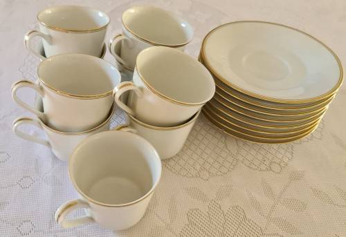 Cups Saucers