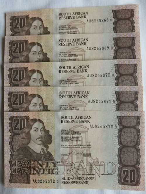 C.L.  Stals Governor of SARB. Bank note collection with signed Photo and signed letter from SARB.