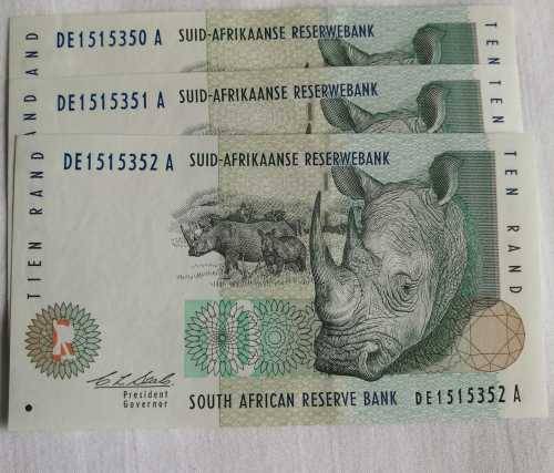 C.L.  Stals Governor of SARB. Bank note collection with signed Photo and signed letter from SARB.